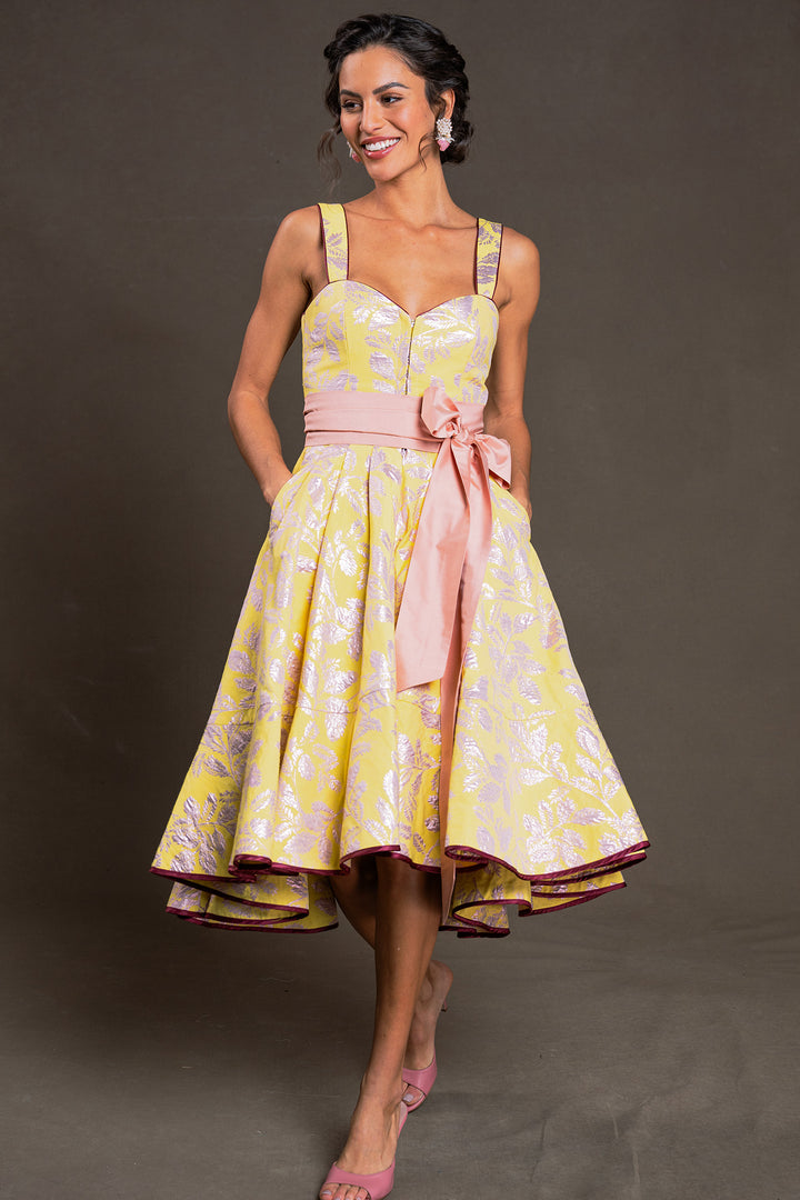 Designerdirndl in gelb Jacquard - Isabel