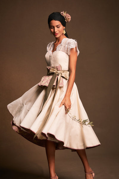 Lourosa - Dirndl / Tracht in cremeweiss