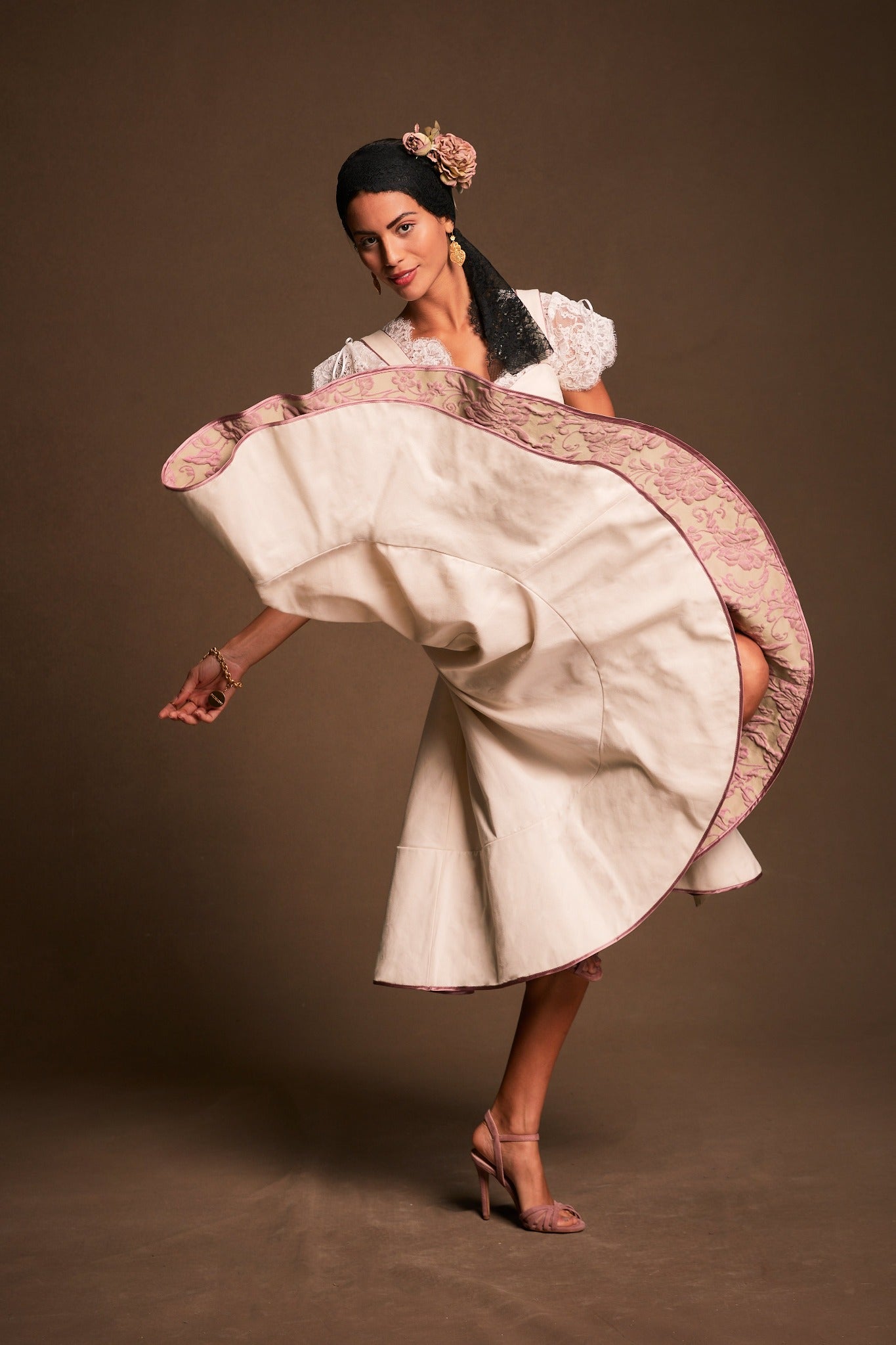 Lourosa - Dirndl / Tracht in cremeweiss
